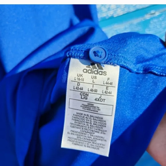 Adidas t-shirt - Picture 3 of 5